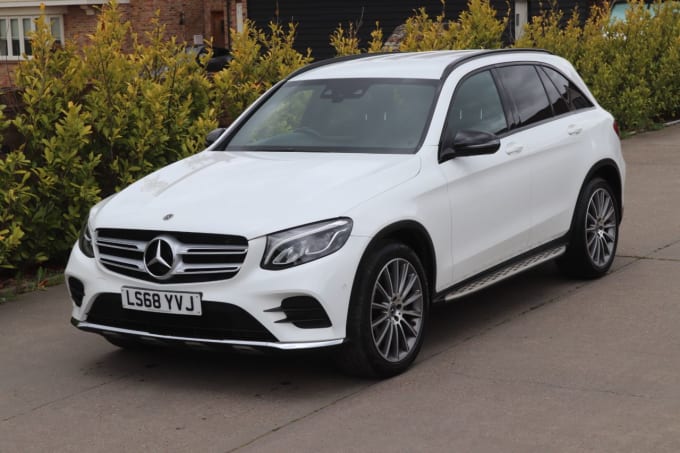 2025 Mercedes-benz Glc