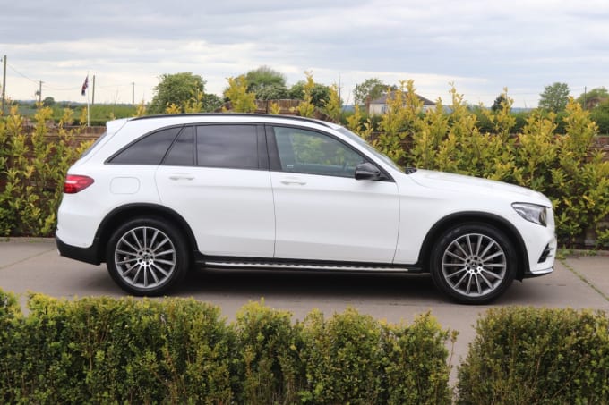 2025 Mercedes-benz Glc