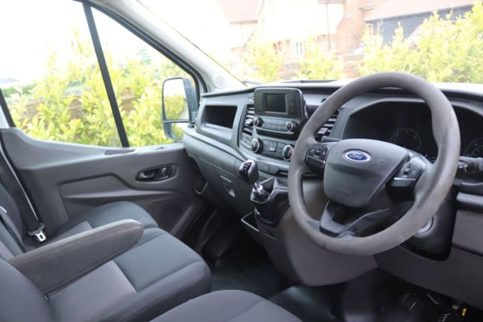 2025 Ford Transit