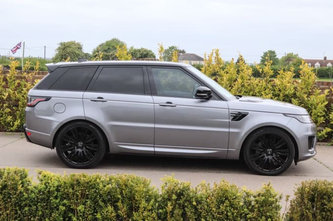 2025 Land Rover Range Rover Sport