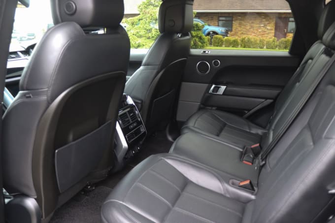 2025 Land Rover Range Rover Sport