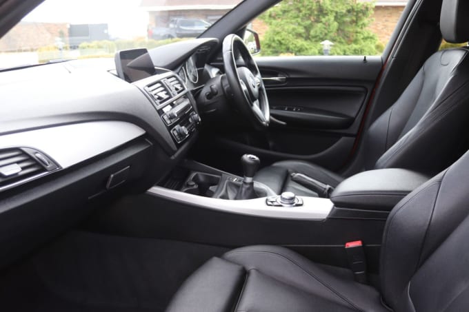 2025 BMW 1 Series