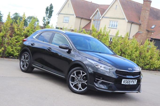 2025 Kia Xceed