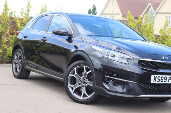 2025 Kia Xceed