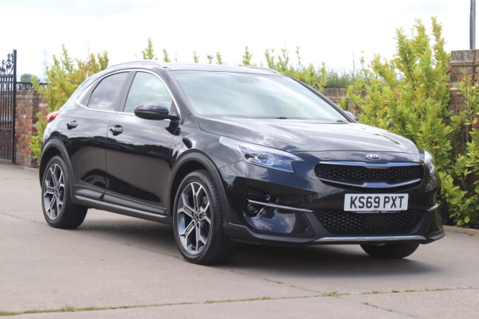2025 Kia Xceed