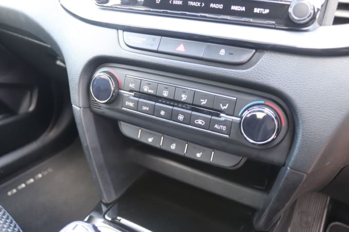 2025 Kia Xceed