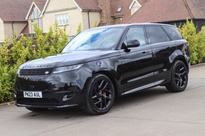 2025 Land Rover Range Rover Sport