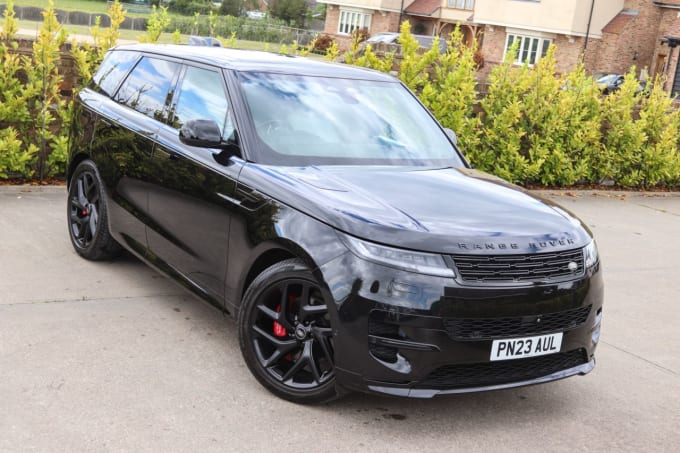 2025 Land Rover Range Rover Sport