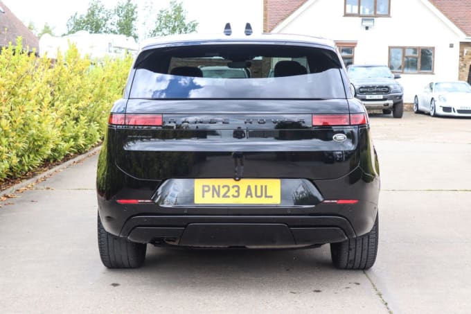 2025 Land Rover Range Rover Sport