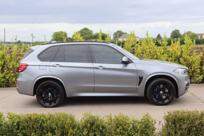 2025 BMW X5