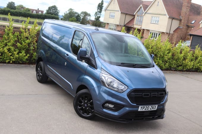 2025 Ford Transit Custom