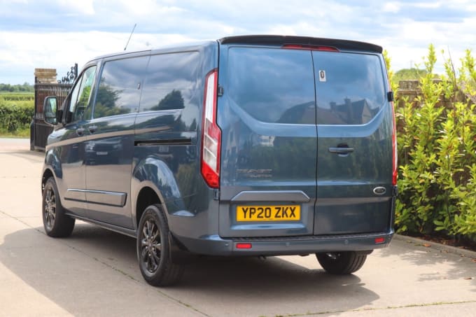 2025 Ford Transit Custom