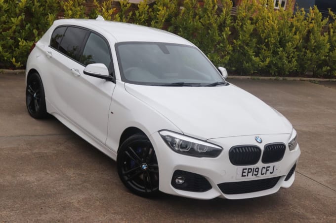 2025 BMW 1 Series