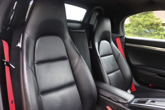 2025 Porsche Boxster