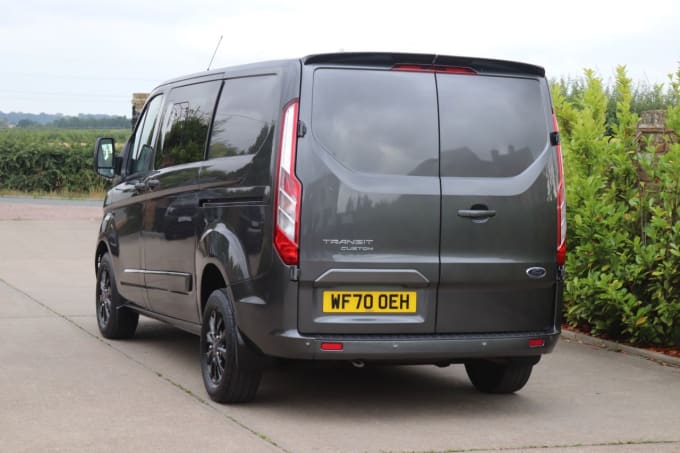 2025 Ford Transit Custom