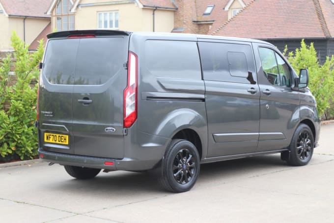 2025 Ford Transit Custom