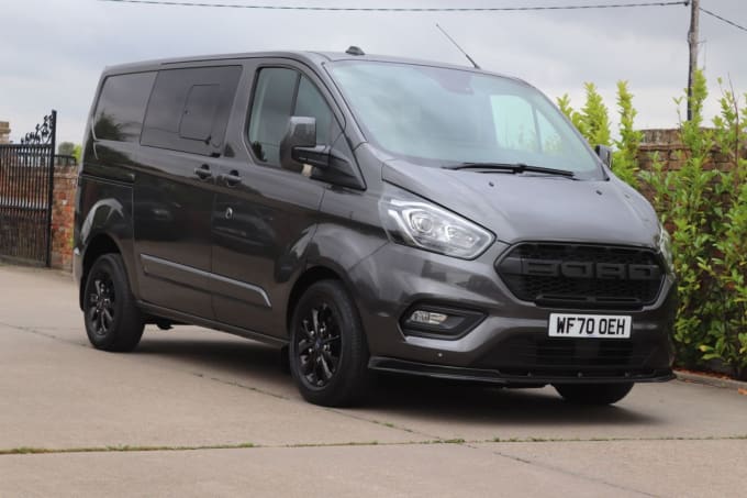 2025 Ford Transit Custom