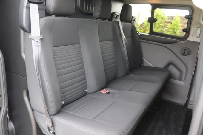 2025 Ford Transit Custom