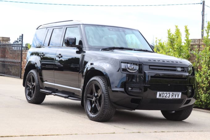 2025 Land Rover Defender
