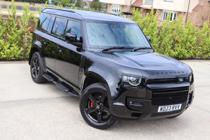 2025 Land Rover Defender