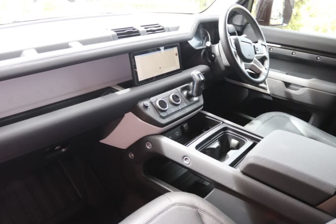 2025 Land Rover Defender