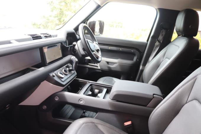 2025 Land Rover Defender