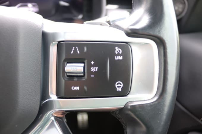 2025 Land Rover Discovery