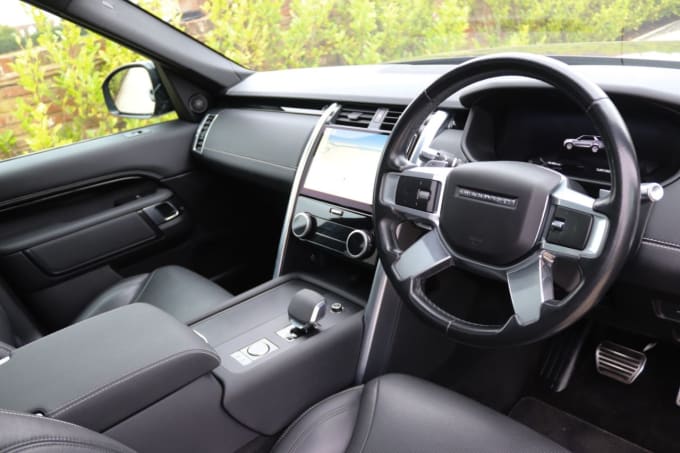 2025 Land Rover Discovery