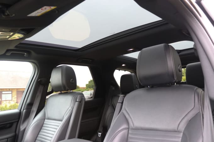 2025 Land Rover Discovery