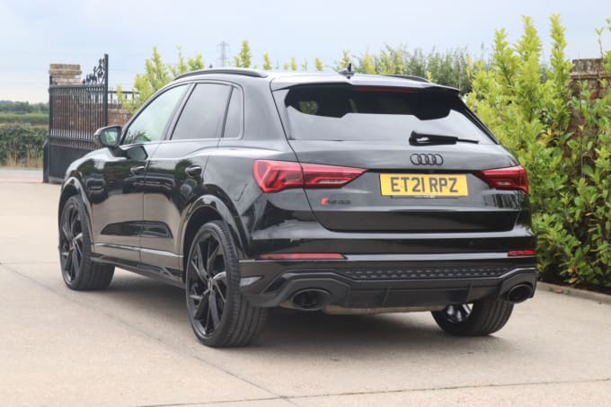 2025 Audi Rs Q3