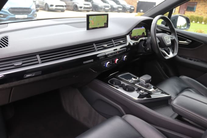 2025 Audi Q7