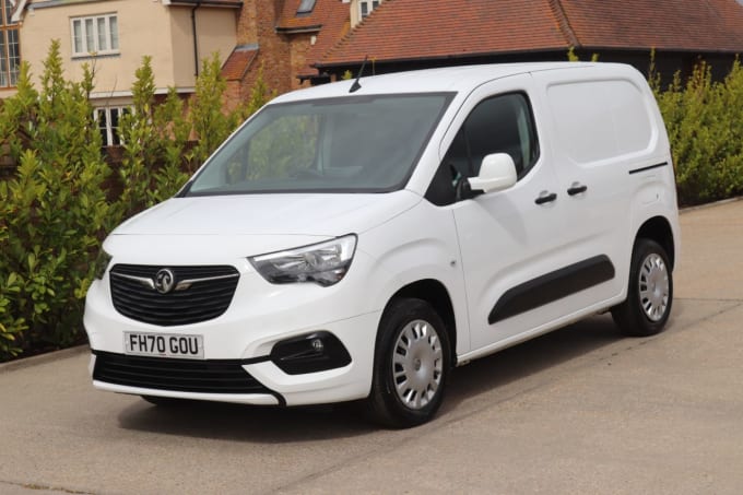 2025 Vauxhall Combo