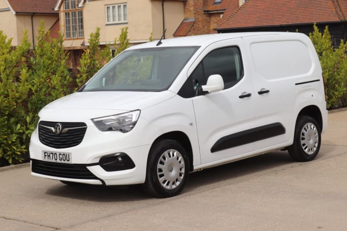 2025 Vauxhall Combo