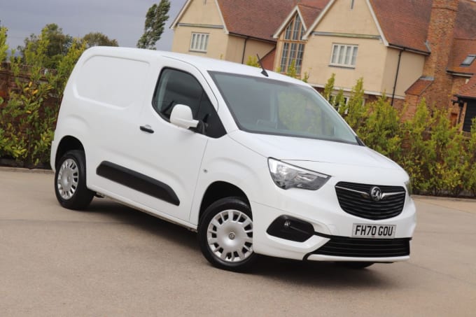 2025 Vauxhall Combo