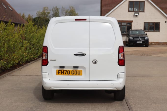 2025 Vauxhall Combo