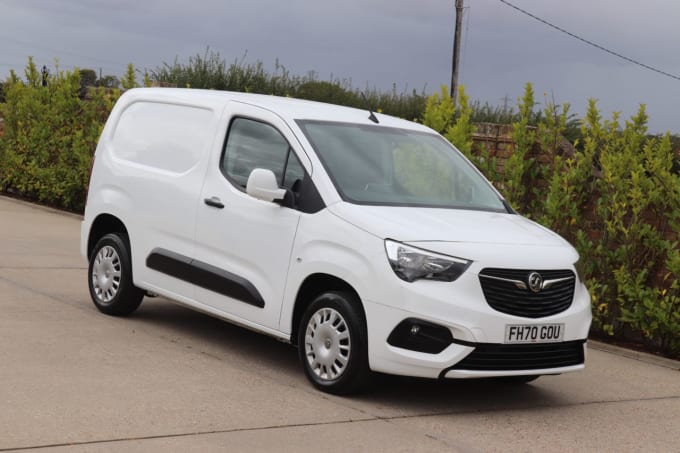 2025 Vauxhall Combo