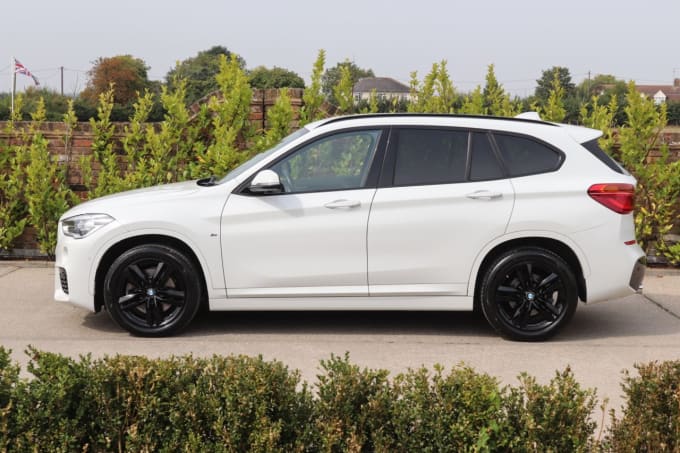 2025 BMW X1