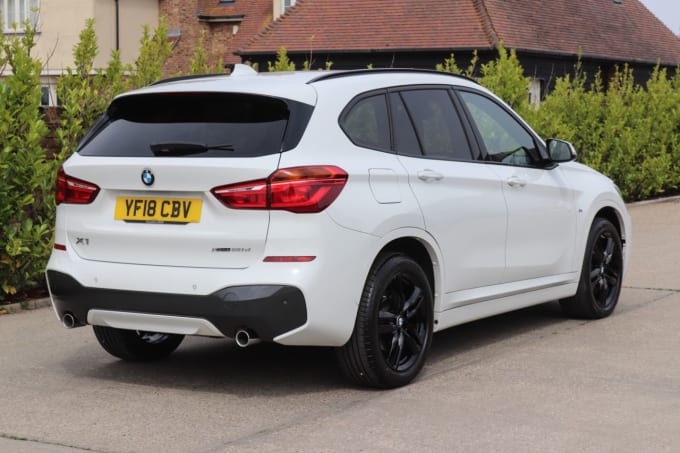 2025 BMW X1