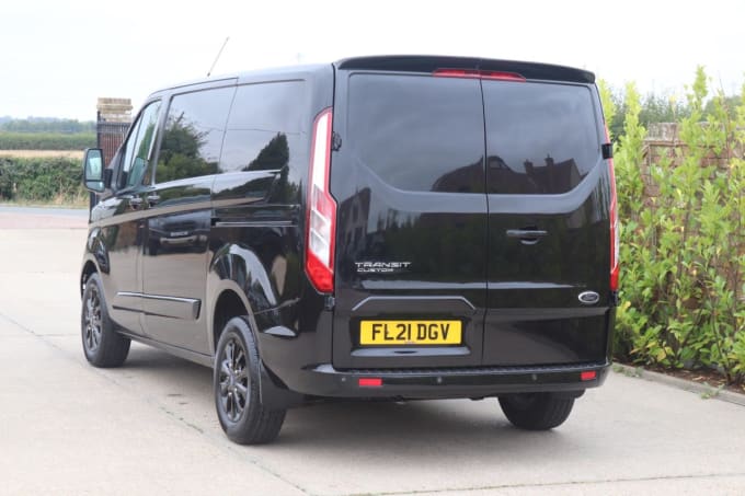 2025 Ford Transit Custom