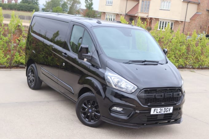 2025 Ford Transit Custom