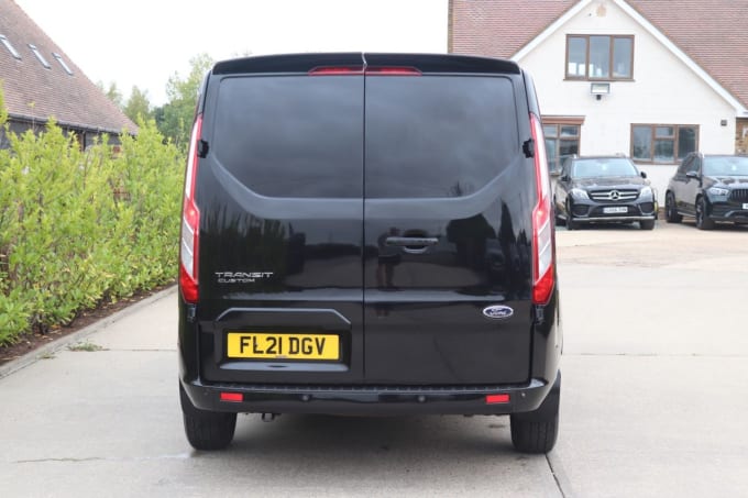 2025 Ford Transit Custom
