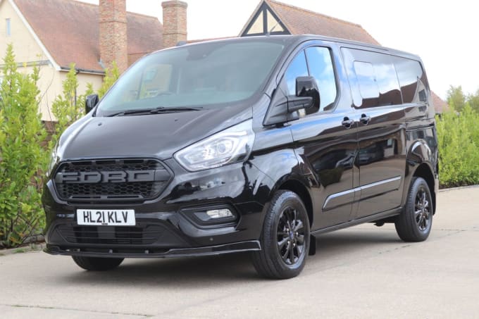 2025 Ford Transit Custom