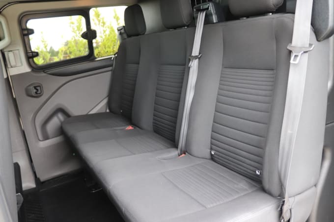 2025 Ford Transit Custom