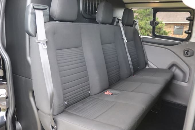 2025 Ford Transit Custom