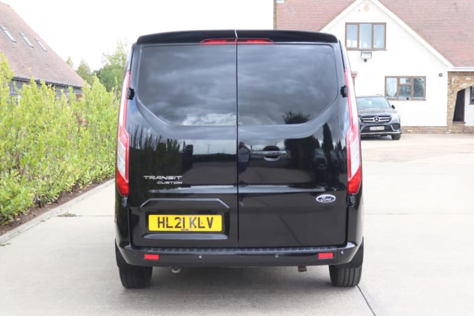 2025 Ford Transit Custom