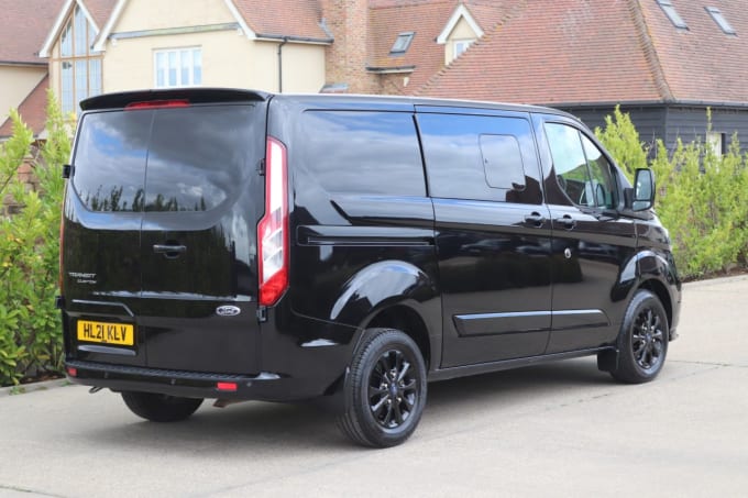 2025 Ford Transit Custom