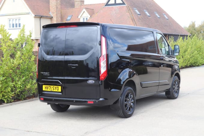 2025 Ford Transit Custom
