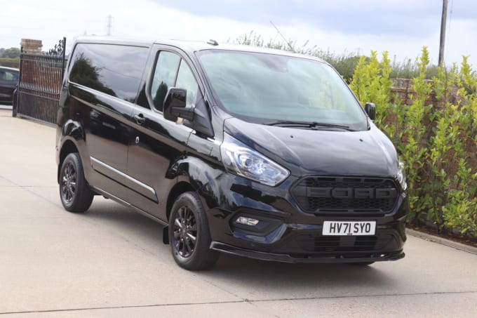 2025 Ford Transit Custom