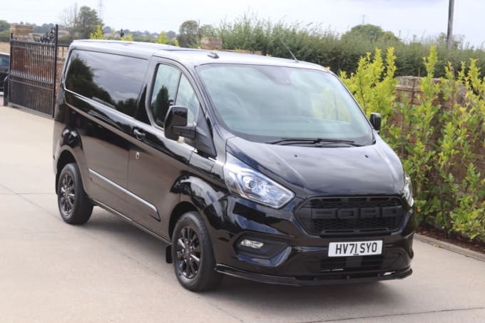 2025 Ford Transit Custom