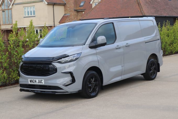 2024 Ford Transit Custom